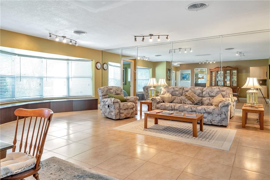 Venetian Isles 2nd Sec 45 - Residential