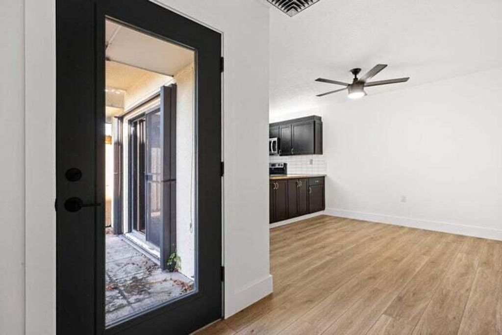 Photo of 2421 24th Lane, Palm Beach Gardens, FL 33418 (MLS # R10993736)