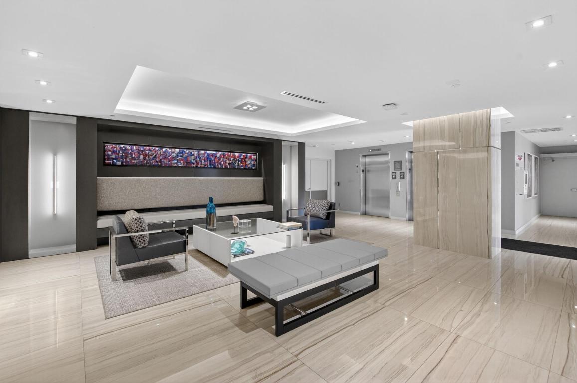 2667 N Ocean Boulevard 405-I