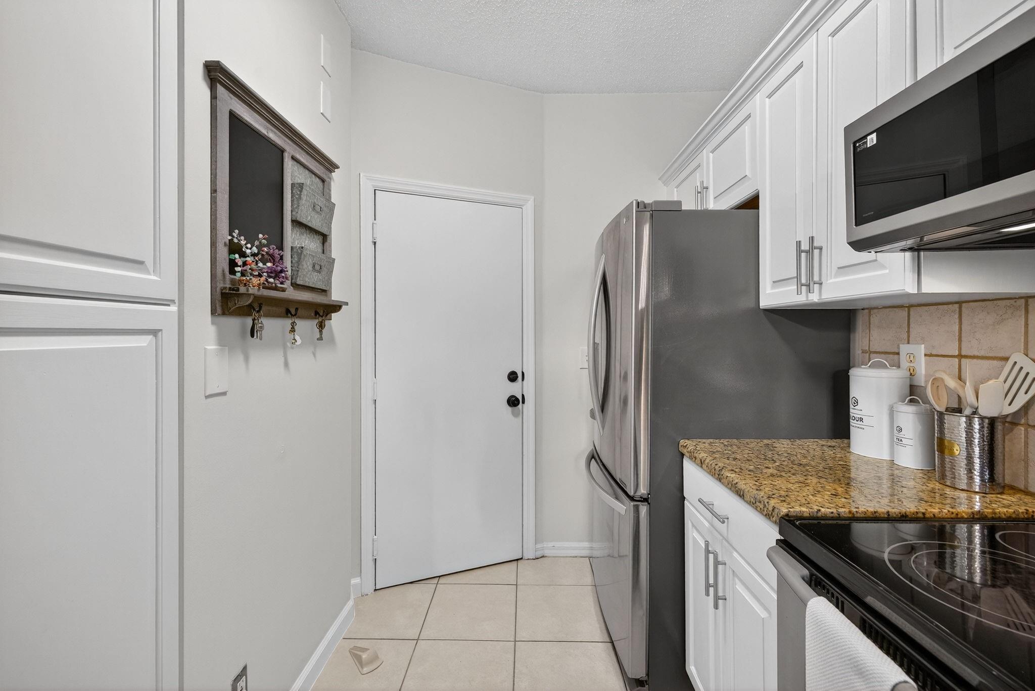 BANYAN TRAILS - Residential