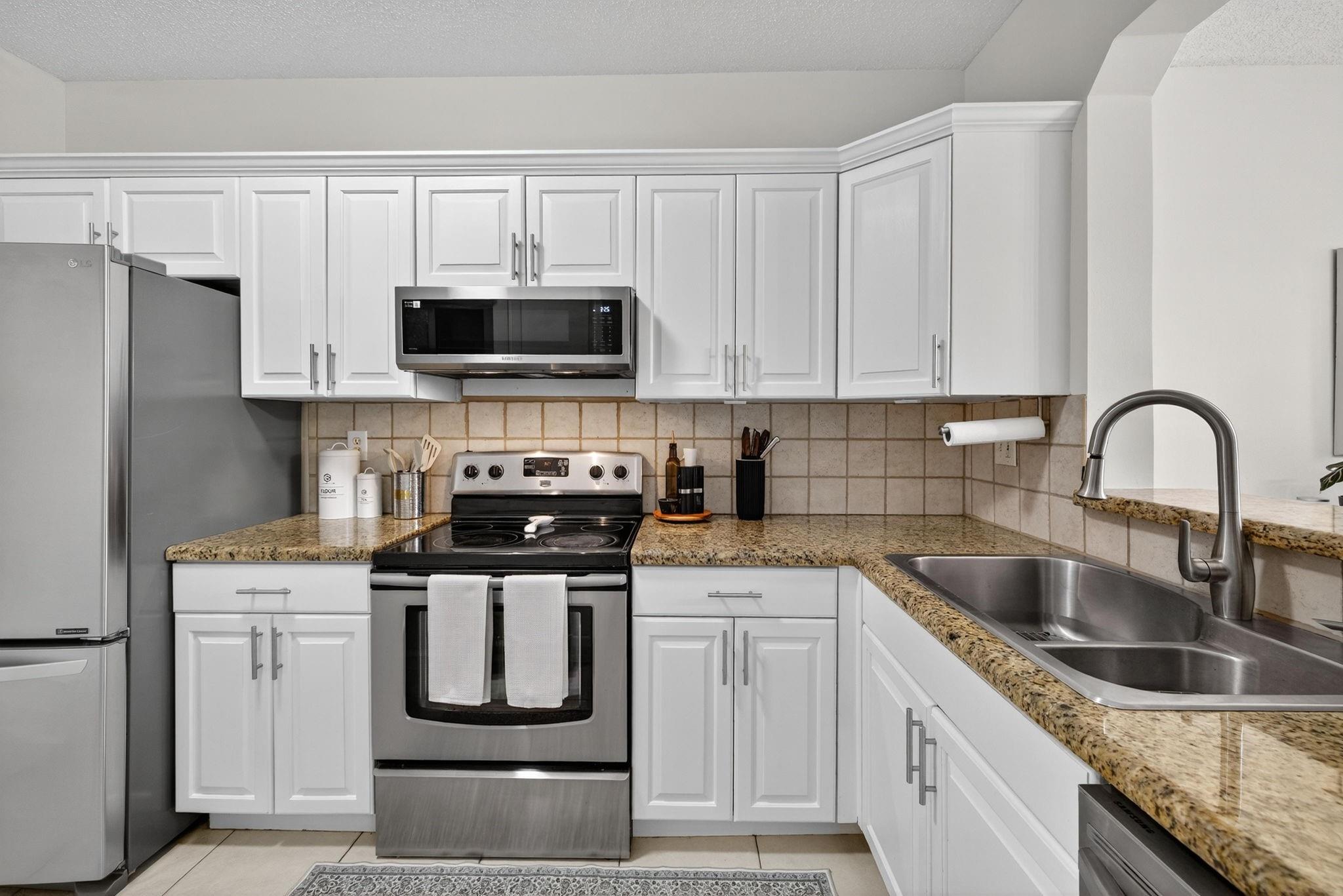 BANYAN TRAILS - Residential