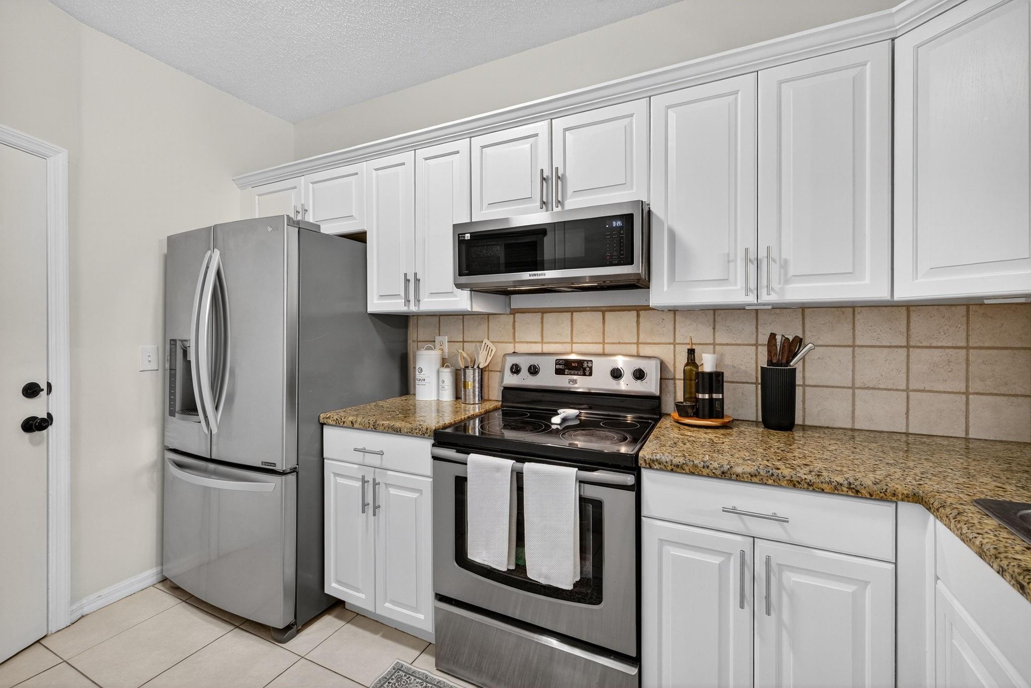 BANYAN TRAILS - Residential