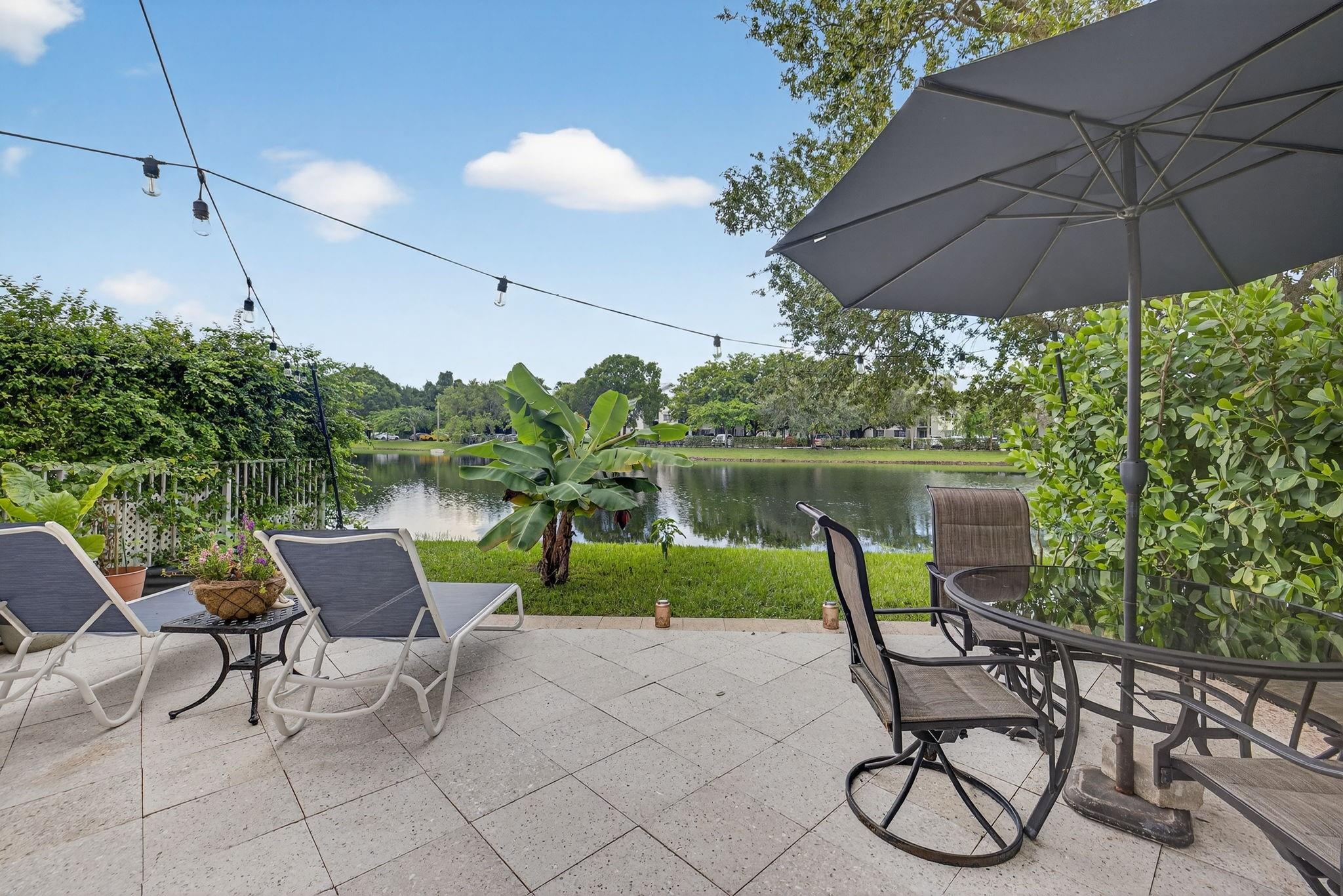 BANYAN TRAILS - Residential