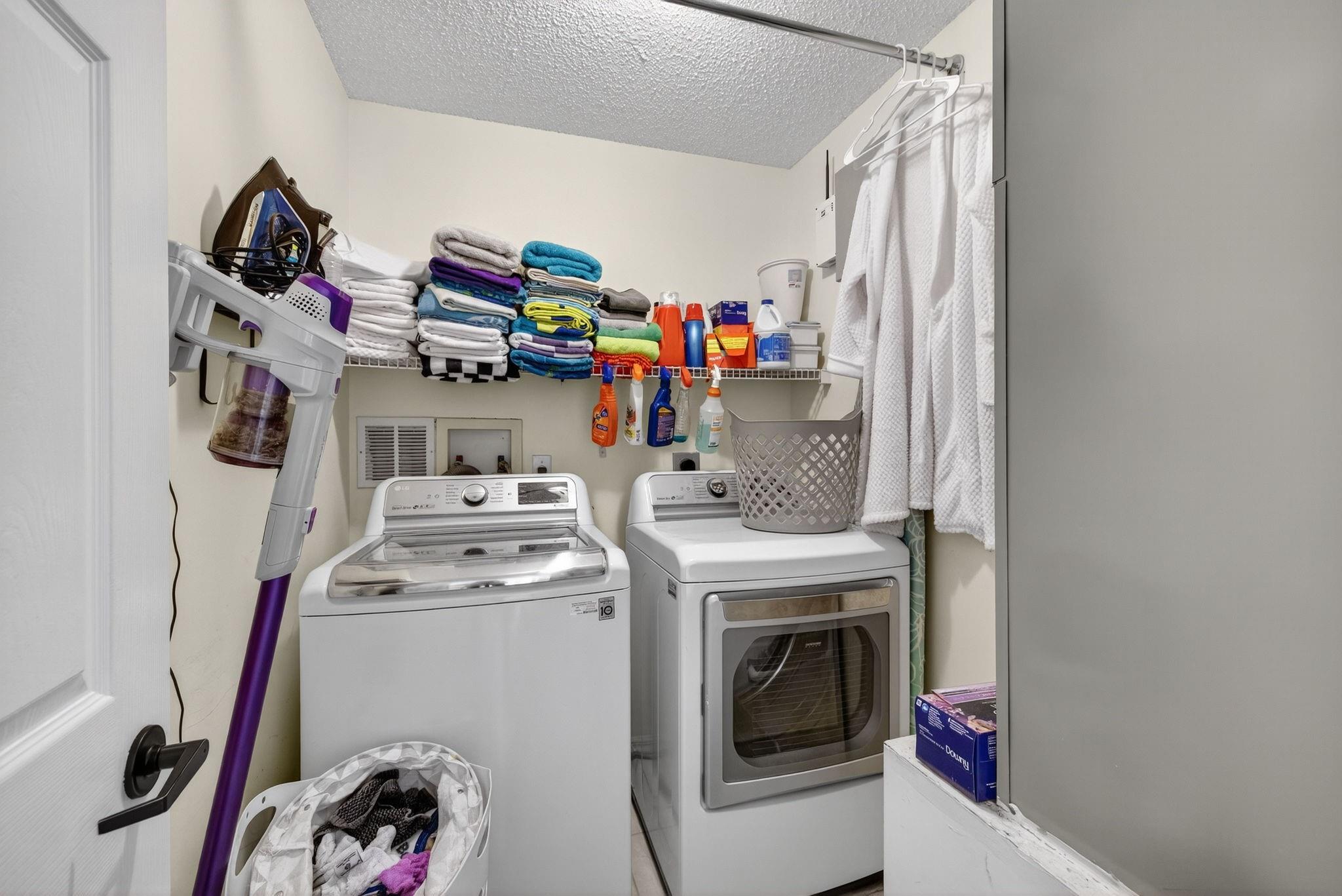 BANYAN TRAILS - Residential