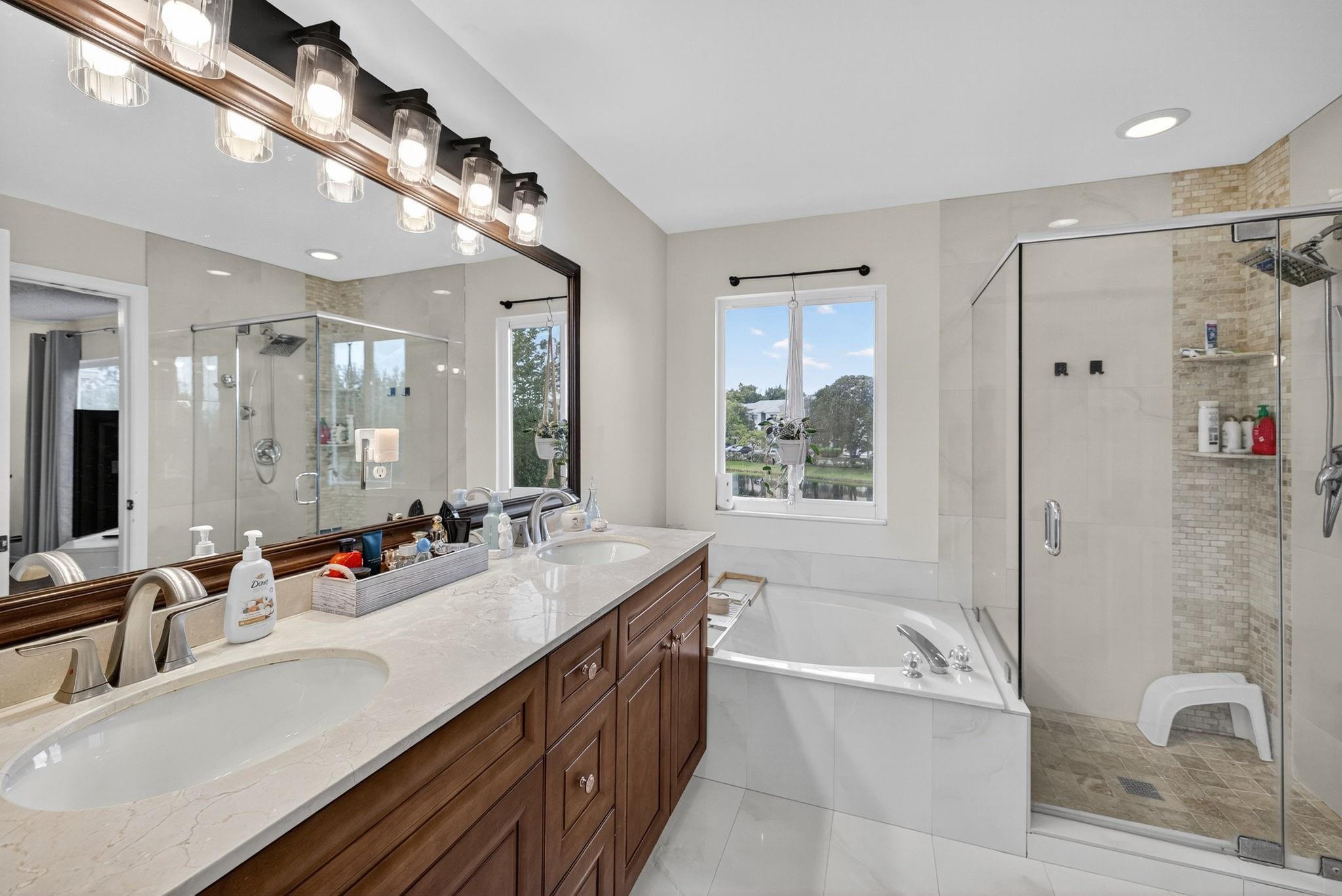 BANYAN TRAILS - Residential