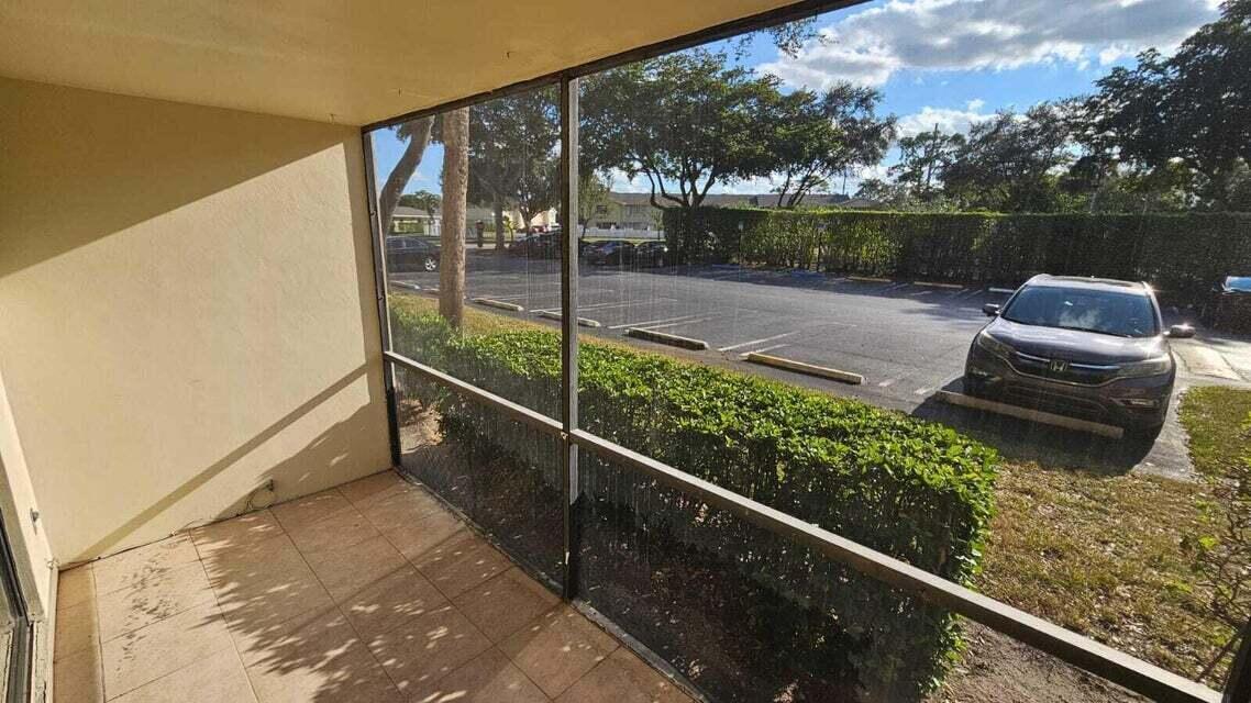 CHARTER CLUB OF PALM BEACH CONDO - Residential