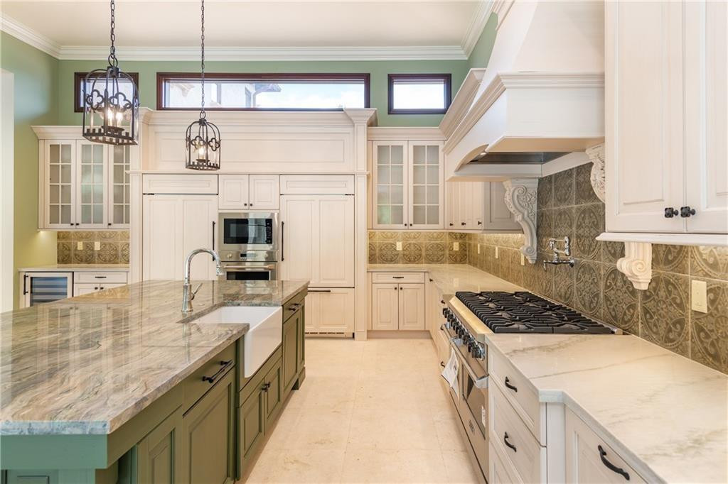 SUNSHINE RANCHES - Residential