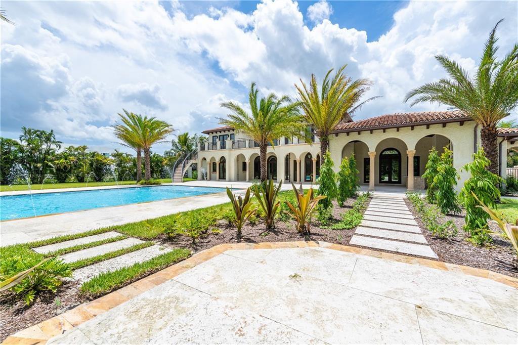 SUNSHINE RANCHES - Residential