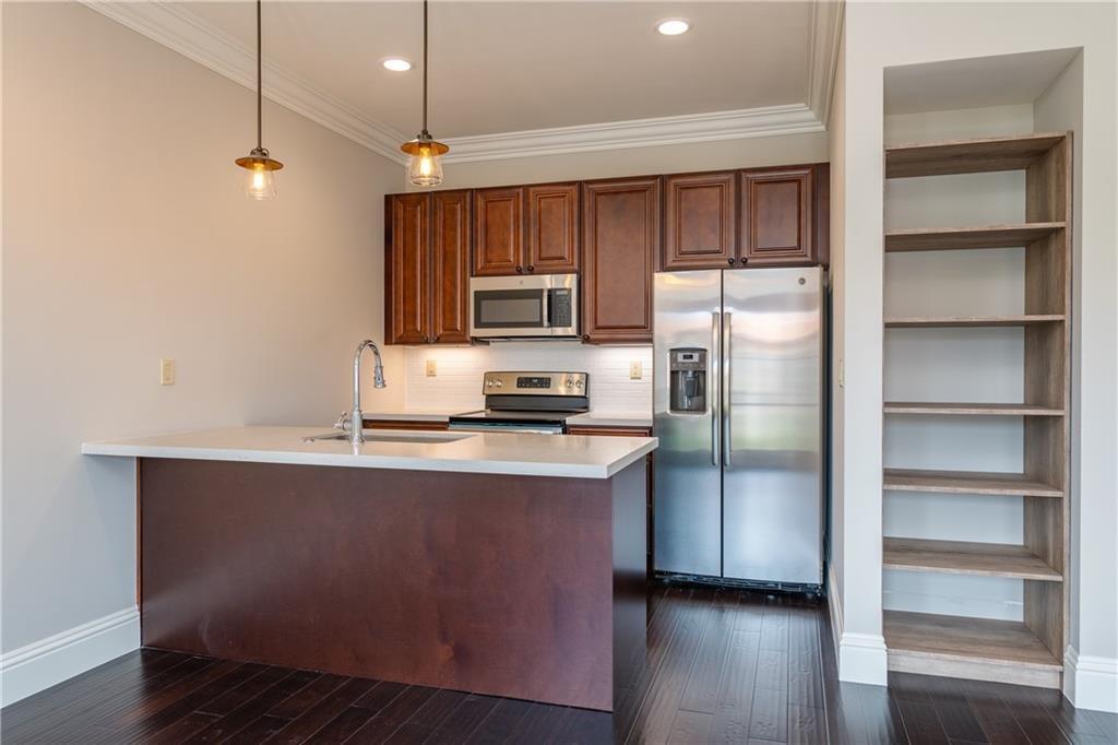 SUNSHINE RANCHES - Residential