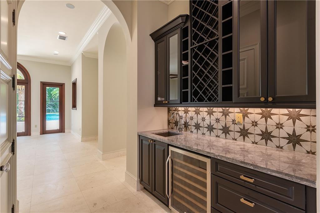 SUNSHINE RANCHES - Residential