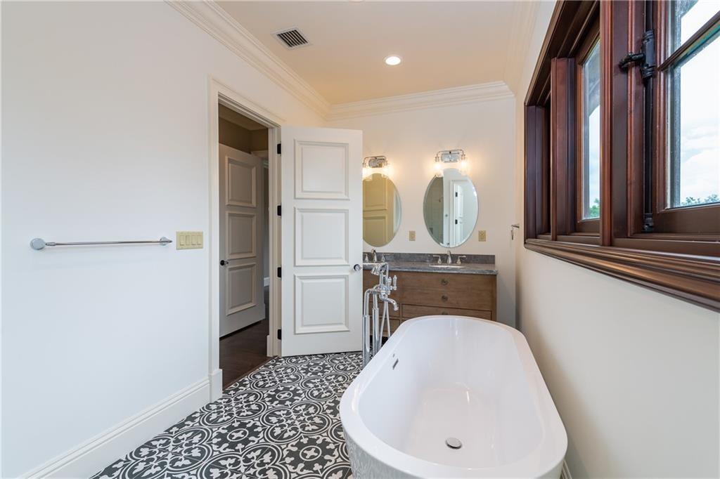 SUNSHINE RANCHES - Residential