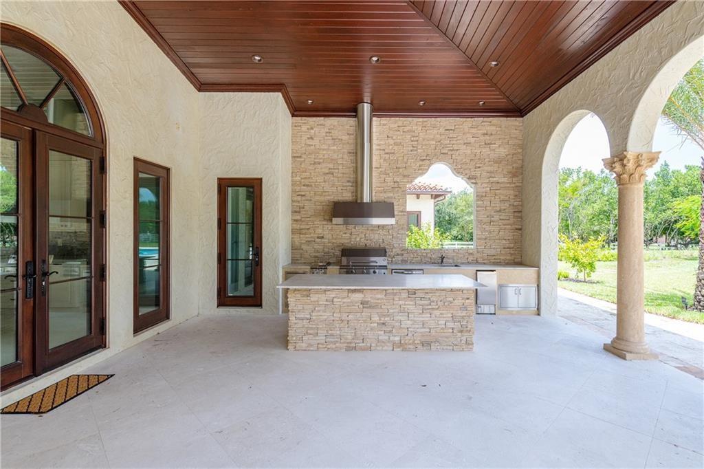 SUNSHINE RANCHES - Residential