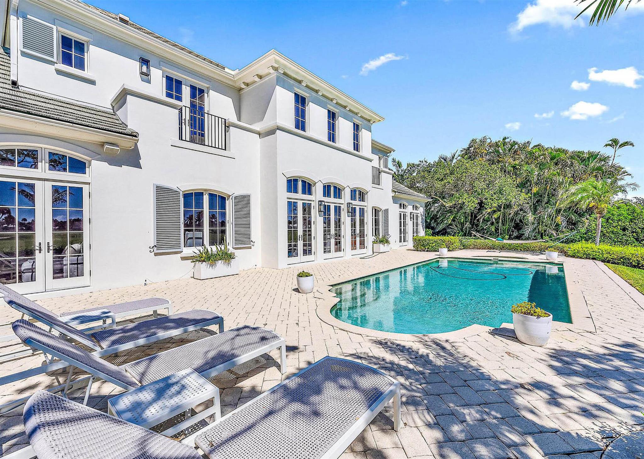 OLD PORT VILLAGE 1 - Residential