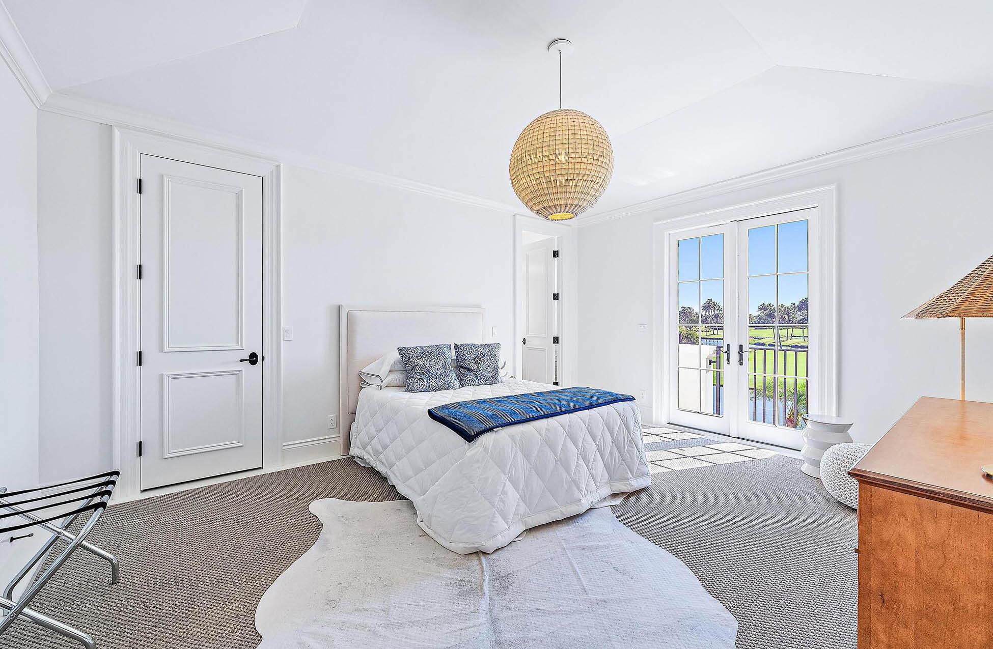 OLD PORT VILLAGE 1 - Residential