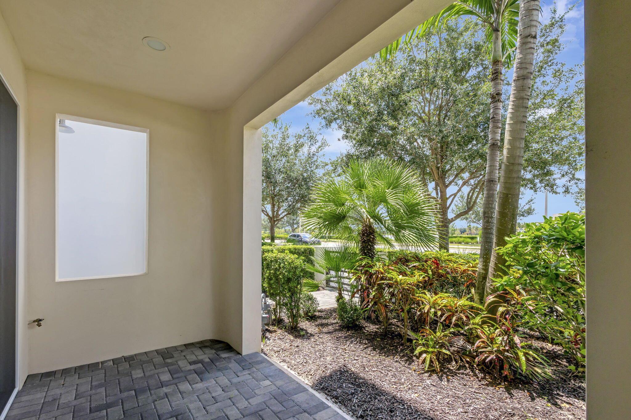 13392 Alton Road