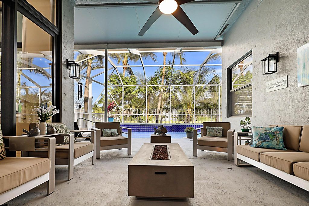 Photo of 6850 Finamore Circle, Lake Worth, FL 33467 (MLS # R10940354)