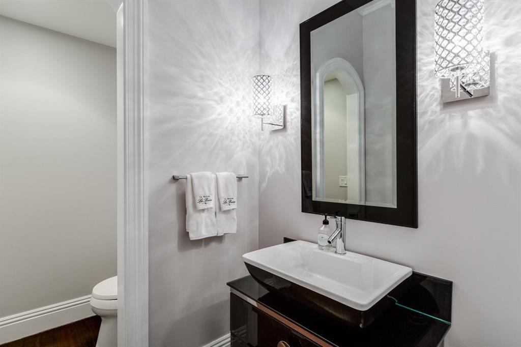 ROYAL PALM YACHT & COUNTR - Residential