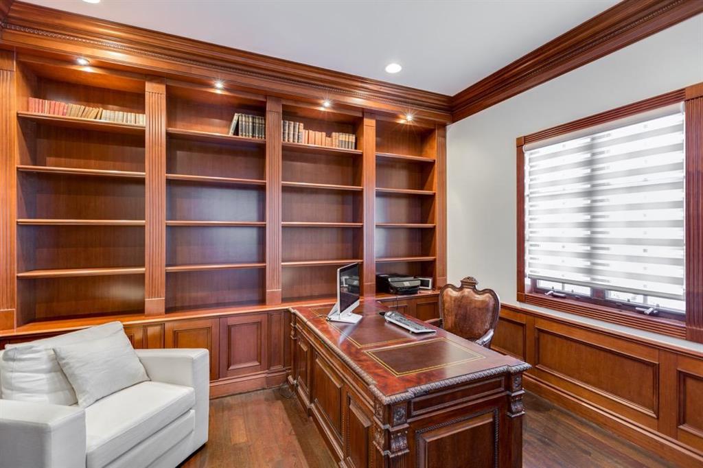 ROYAL PALM YACHT & COUNTR - Residential