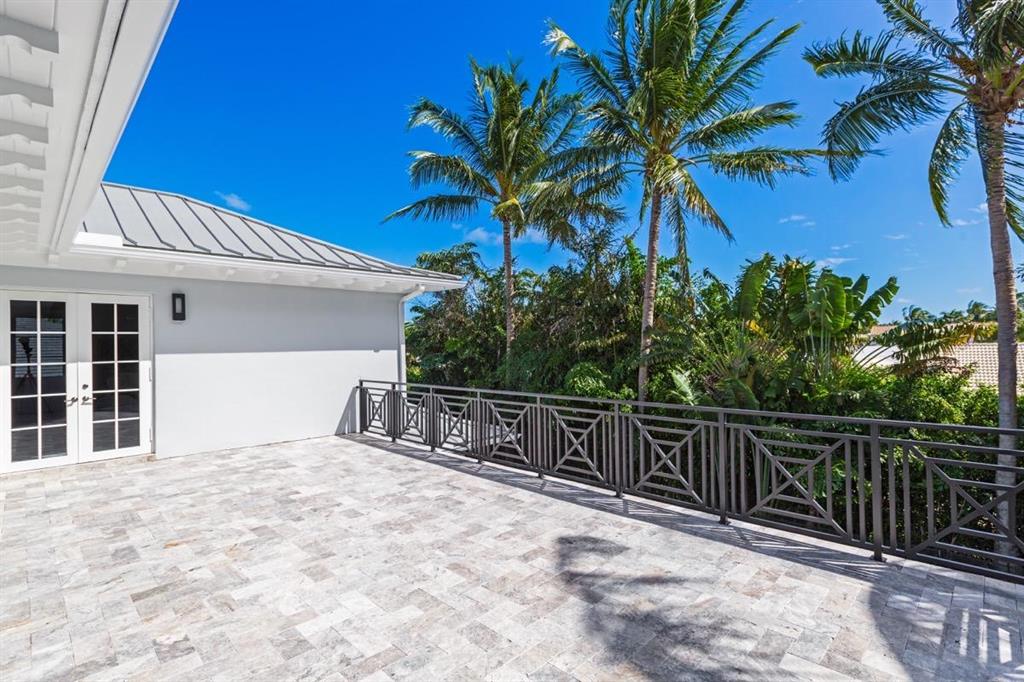 ROYAL PALM YACHT & COUNTR - Residential