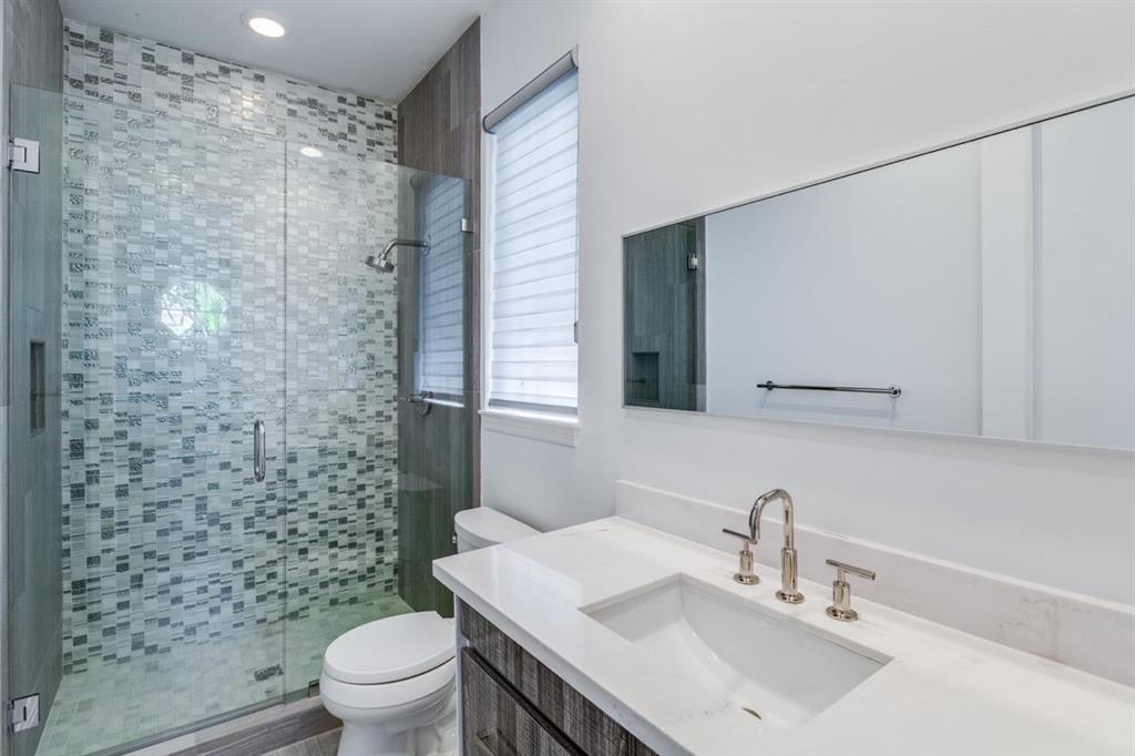 ROYAL PALM YACHT & COUNTR - Residential