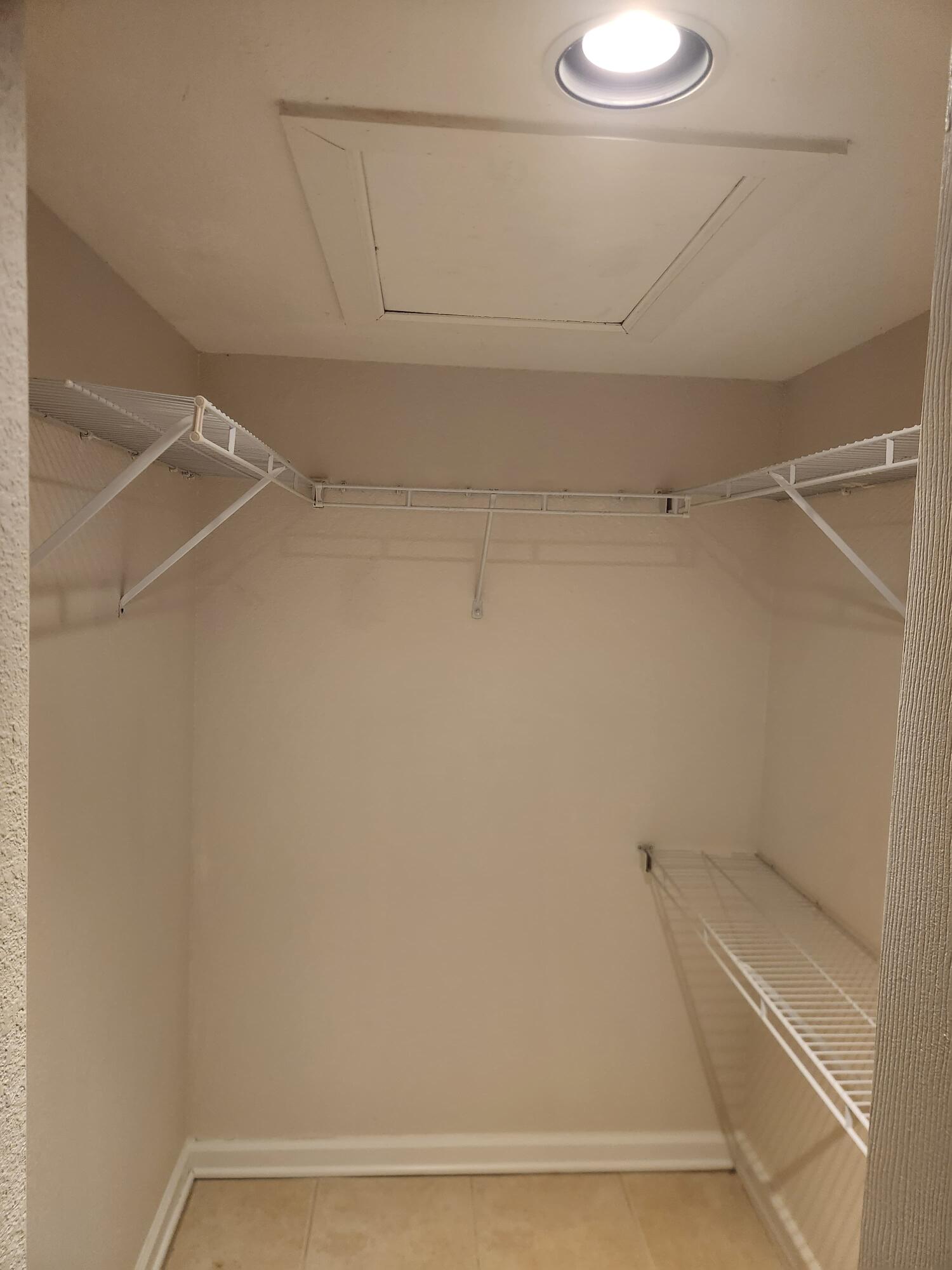 THE CLUB AT ST LUCIE WEST - Residential Lease