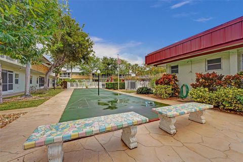 A home in Deerfield Beach