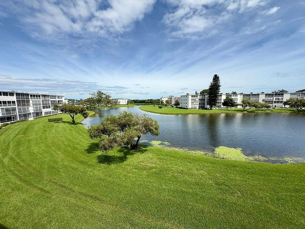 GUILDFORD AT CENTURY VI - Residential