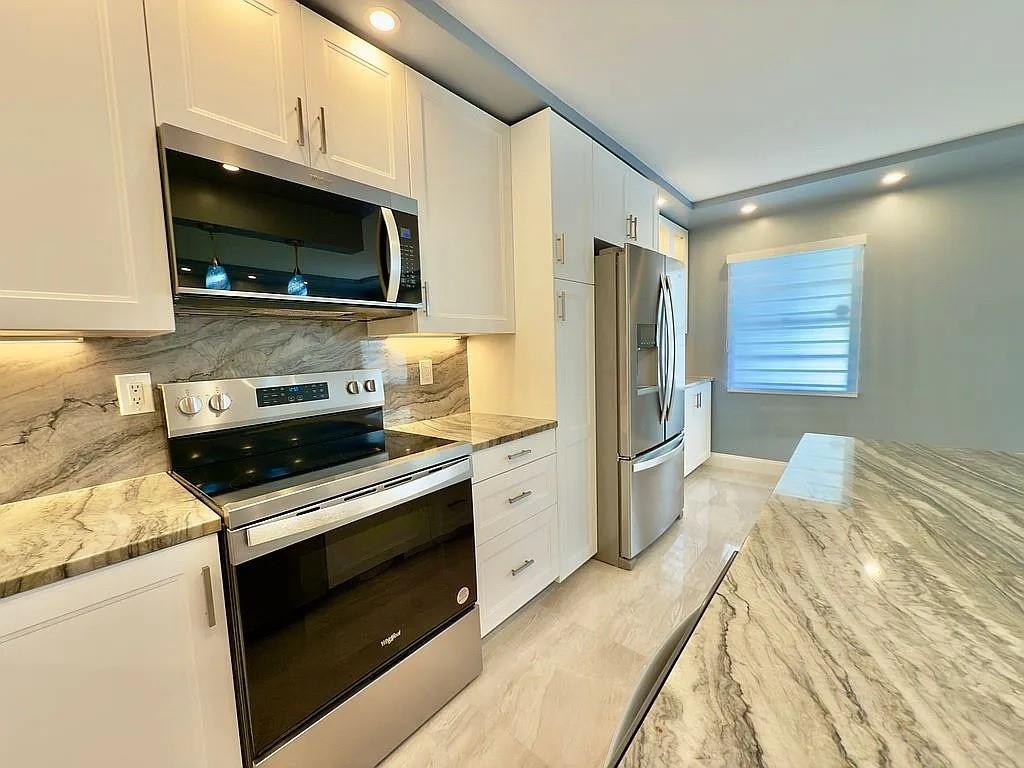 3021 Guildford B B