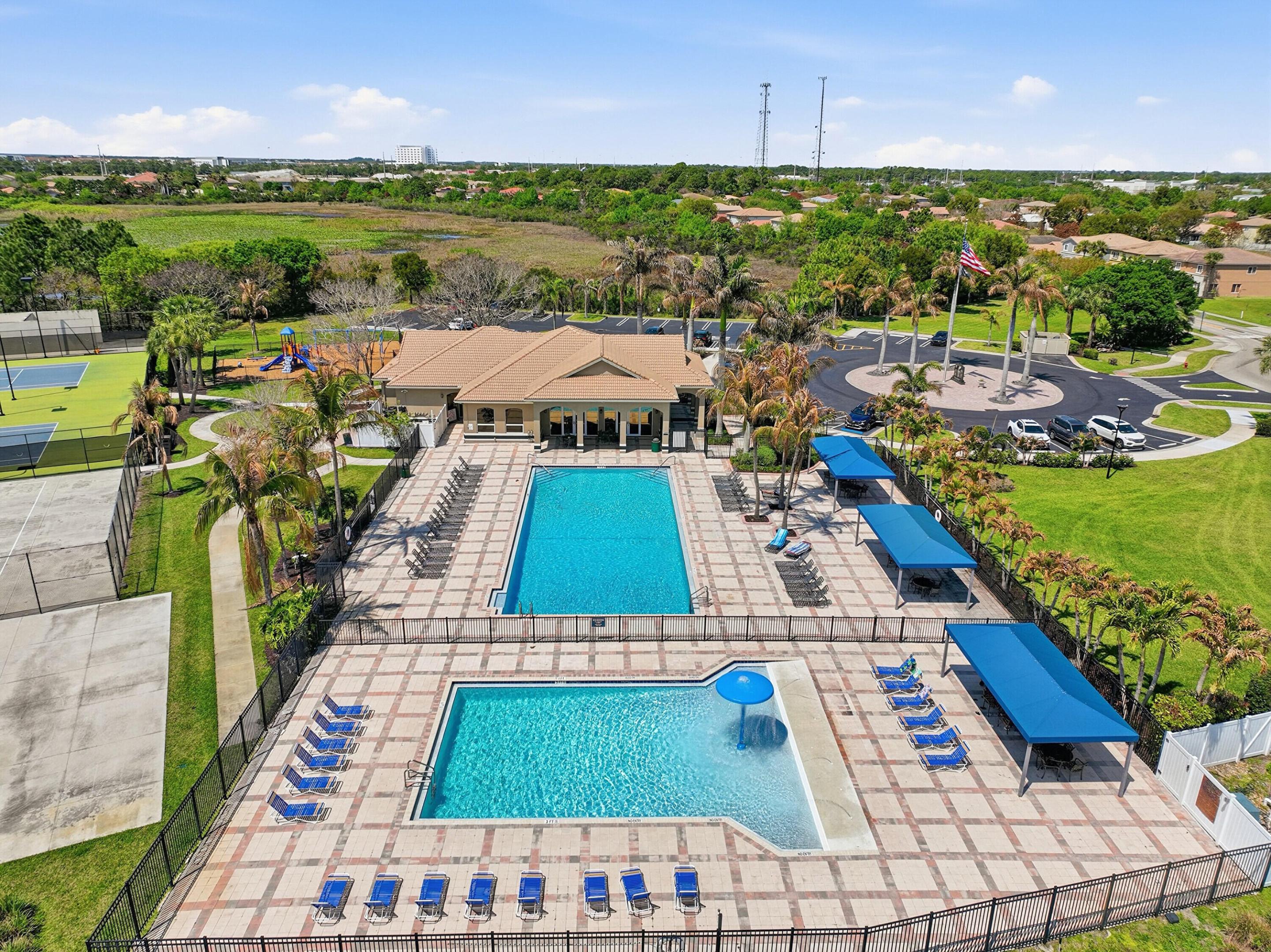 THIRD REPLAT OF PORTOFINO ISLES - Residential