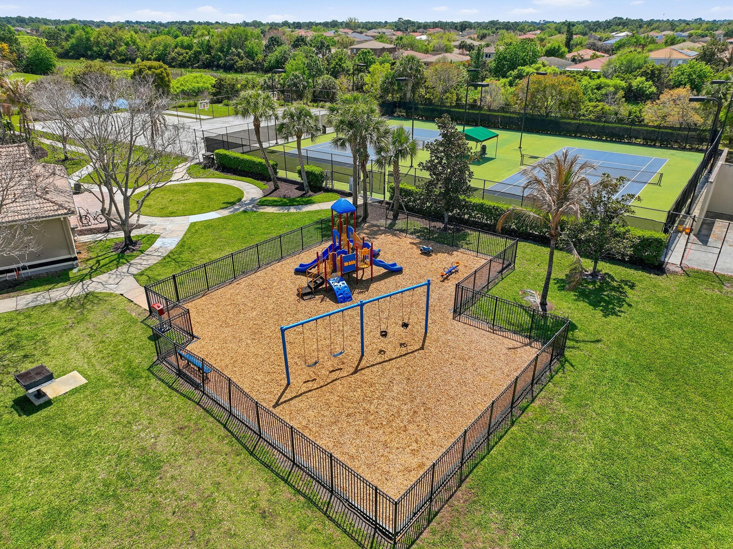 THIRD REPLAT OF PORTOFINO ISLES - Residential