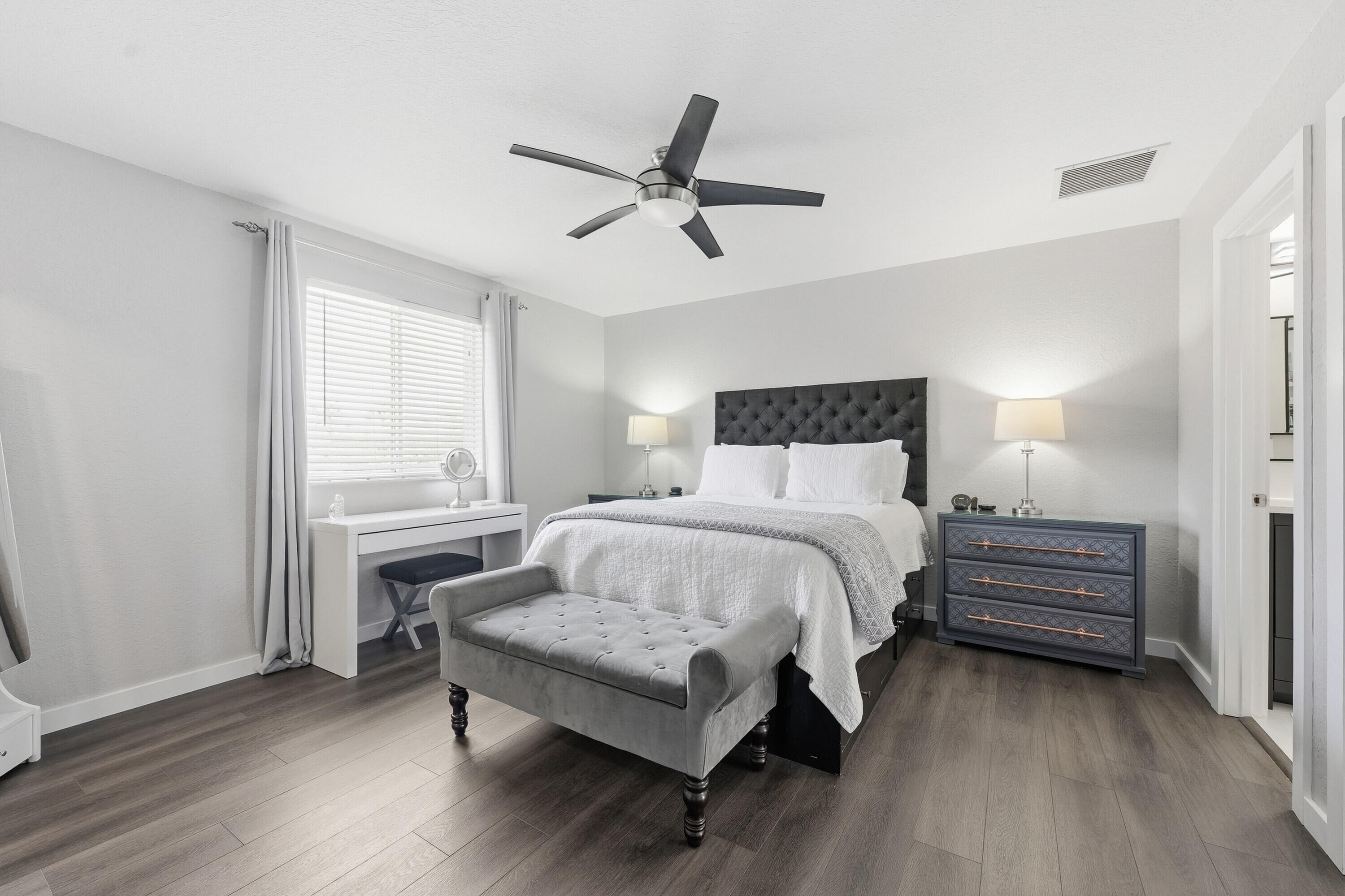 THIRD REPLAT OF PORTOFINO ISLES - Residential