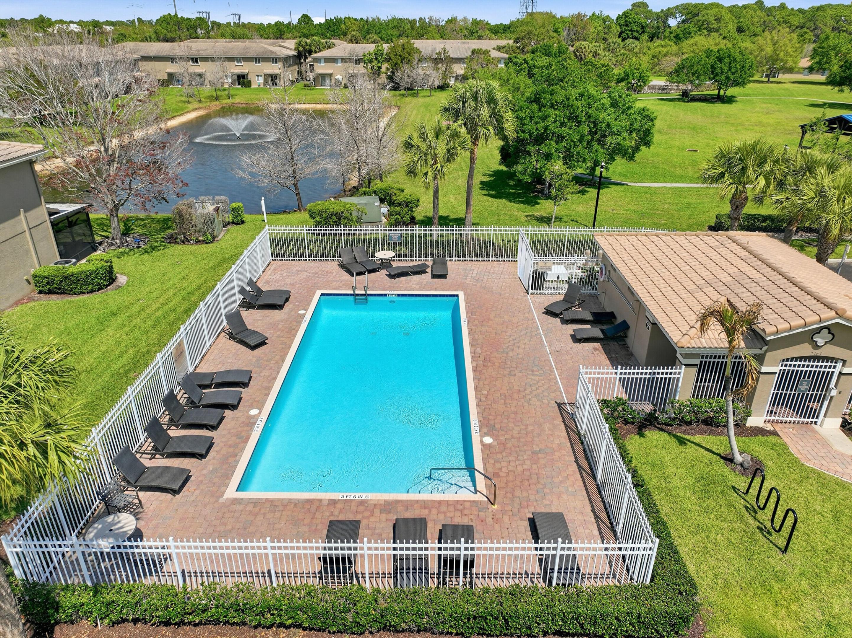 THIRD REPLAT OF PORTOFINO ISLES - Residential