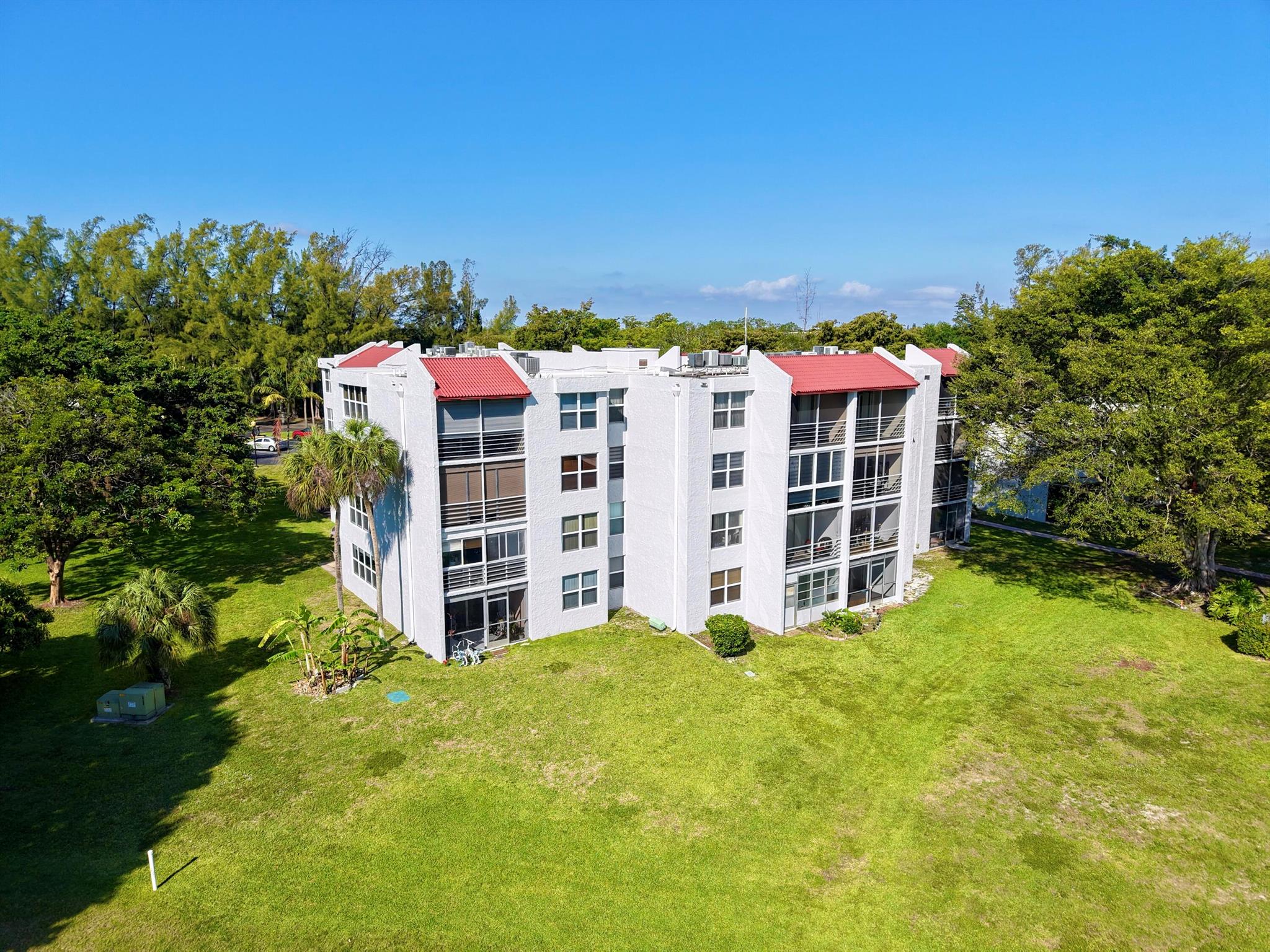 9421 Evergreen Place 404
