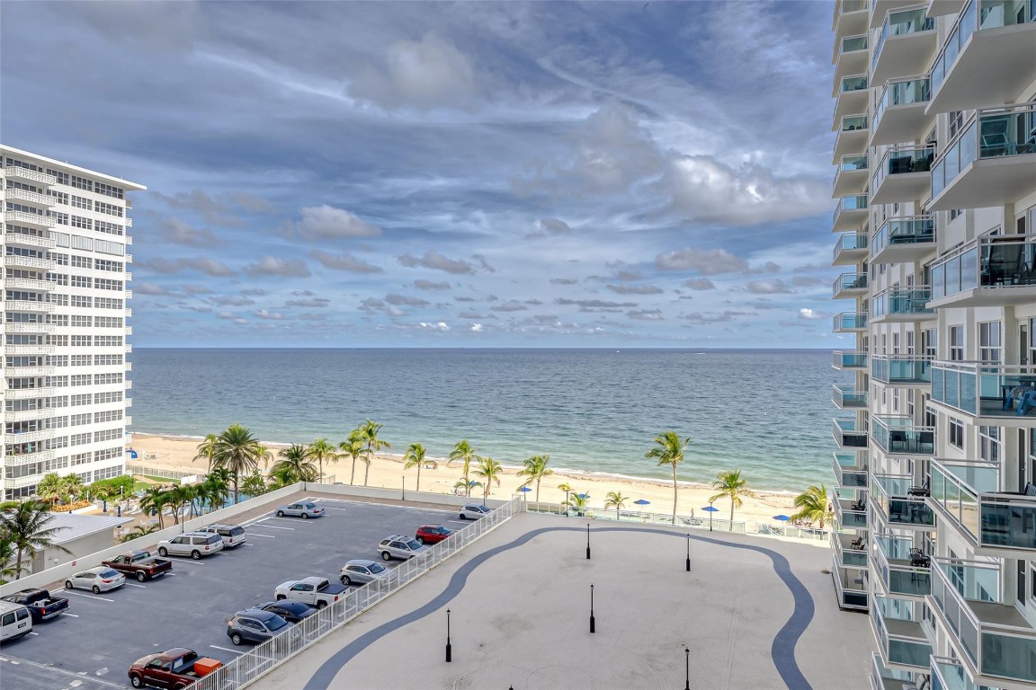 Playa Del Mar Condominium - Residential