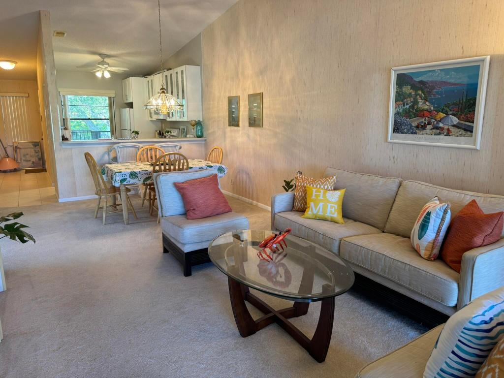 SABAL RIDGE CONDO - Residential Lease