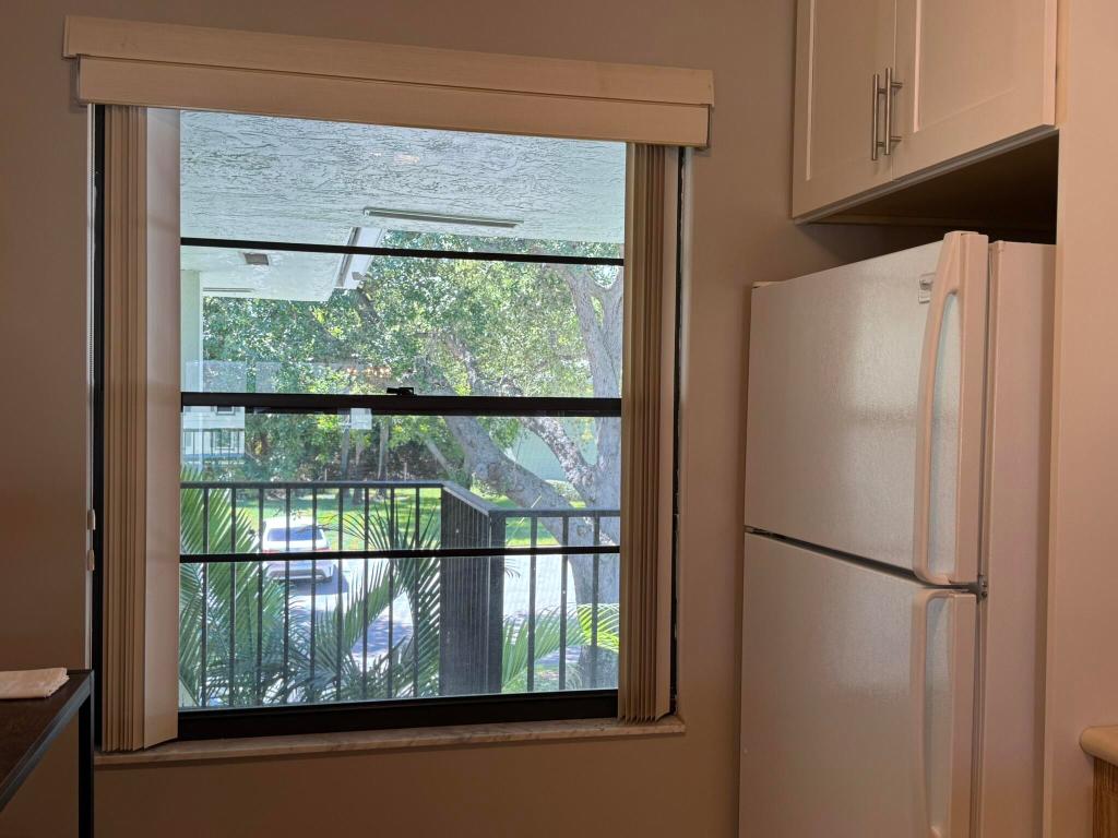 SABAL RIDGE CONDO - Residential Lease