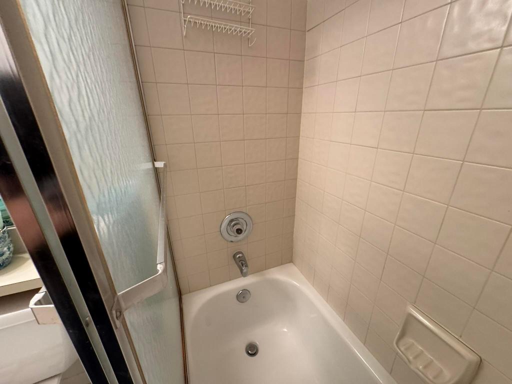 SABAL RIDGE CONDO - Residential Lease