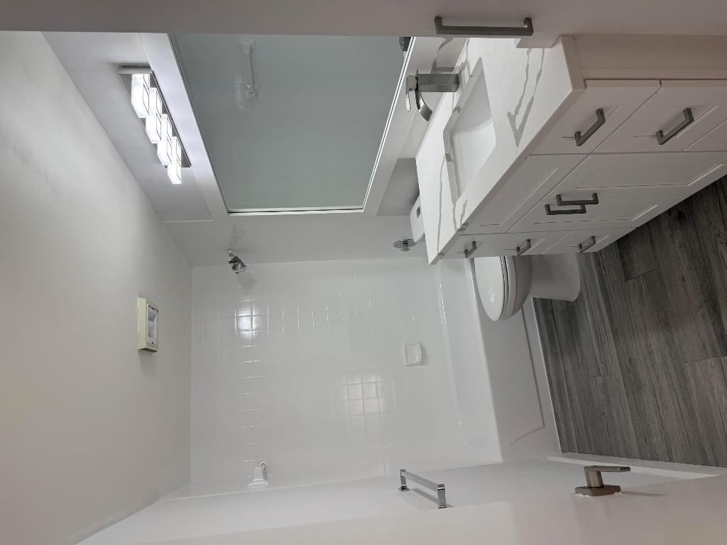 VILLAGE OF SANDALWOOD LAKES SO - Residential