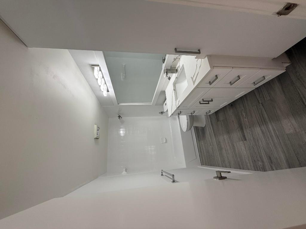 VILLAGE OF SANDALWOOD LAKES SO - Residential