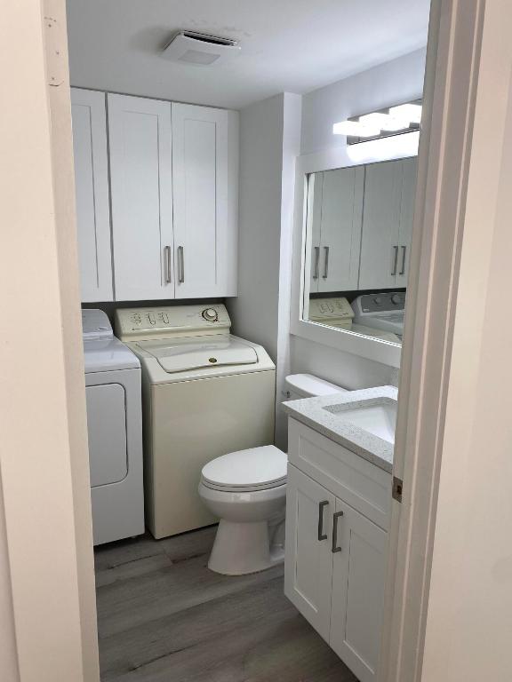 VILLAGE OF SANDALWOOD LAKES SO - Residential