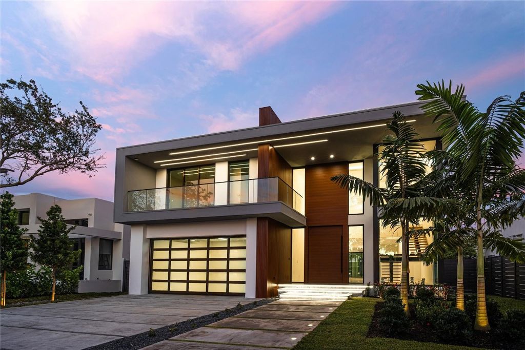 Photo of 508 NE 9th Avenue, Fort Lauderdale, FL 33301 (MLS # F10544077)