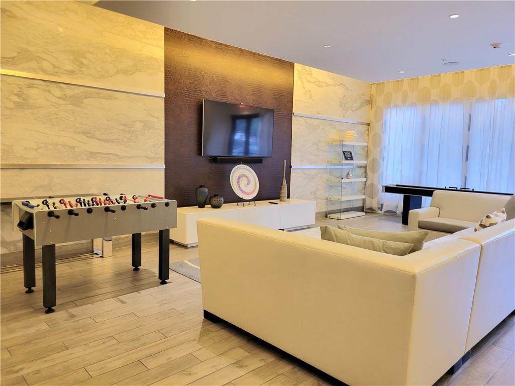 Nine/Mary Brickell Villag - Residential Lease