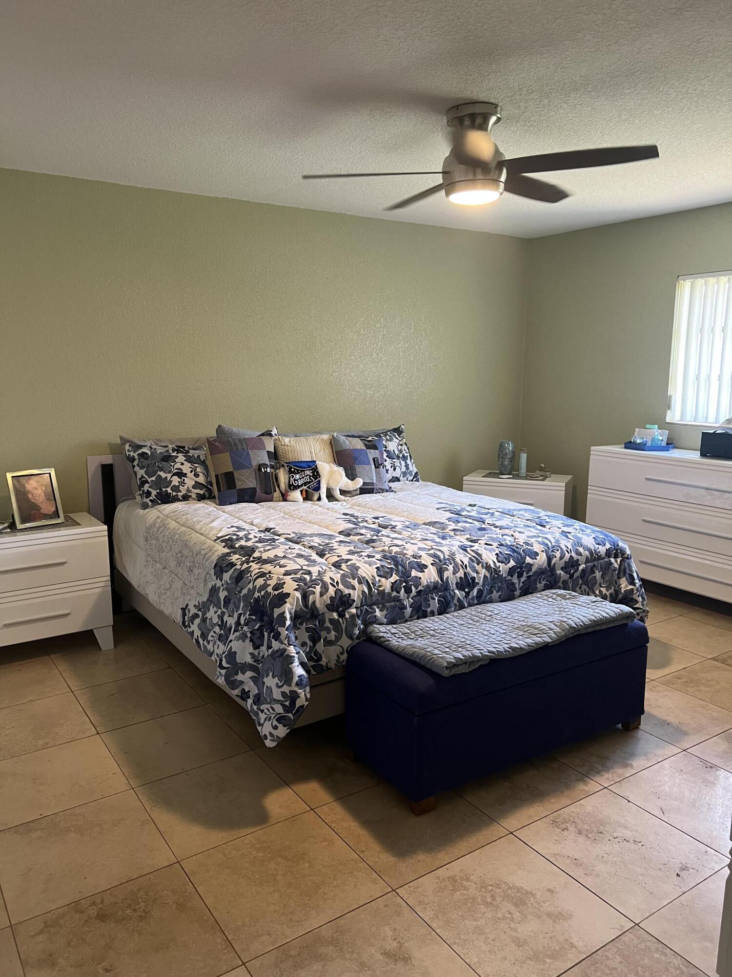 CORAL SPRINGS VILLAGE GREEN - Residential