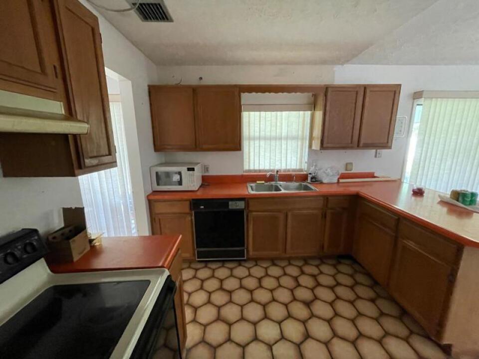 PORT ST LUCIE SECTION 29 - Residential