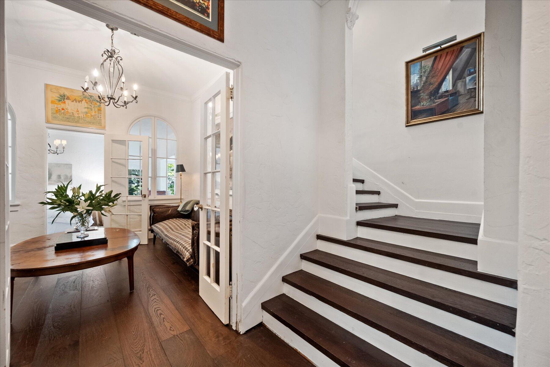 NORTH SHORE TERRACE PL NO - Residential