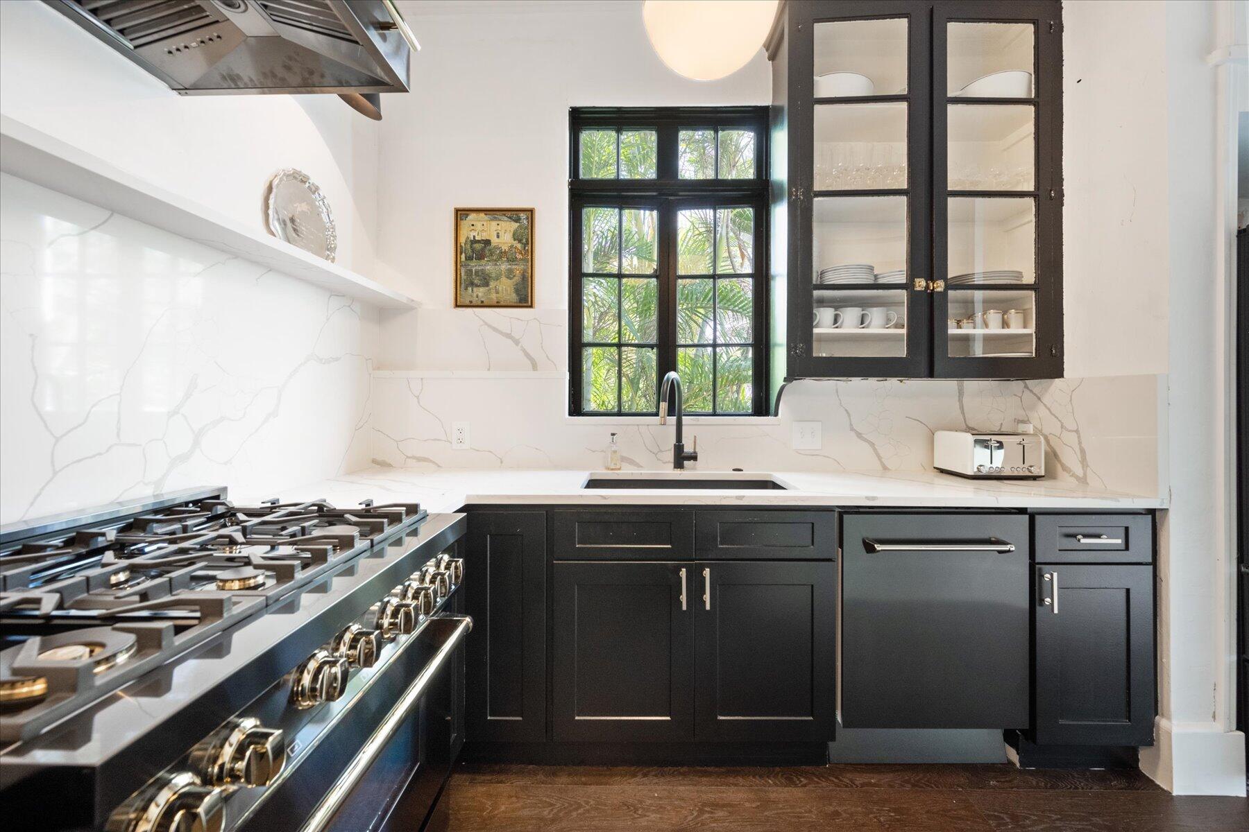 NORTH SHORE TERRACE PL NO - Residential