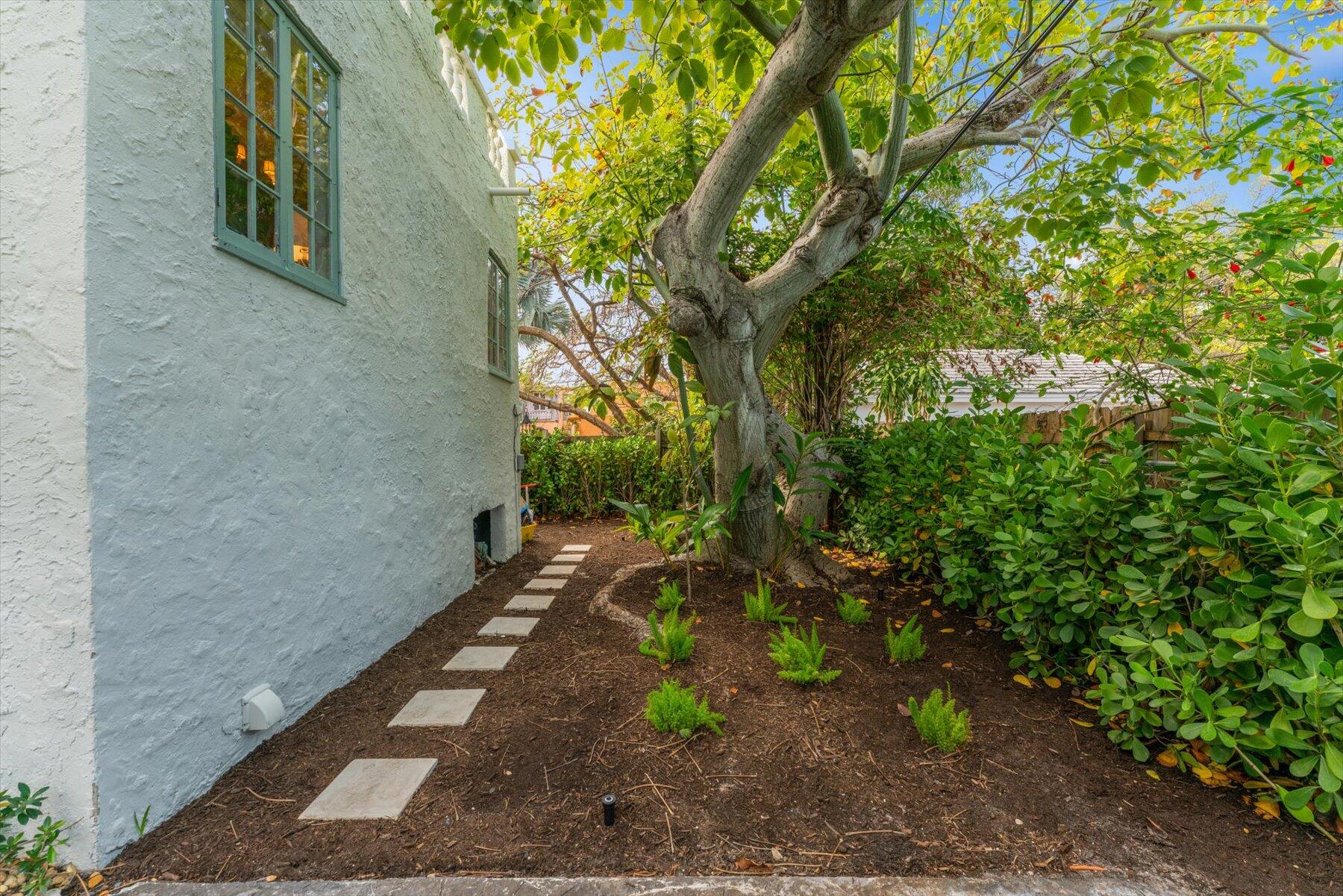 NORTH SHORE TERRACE PL NO - Residential