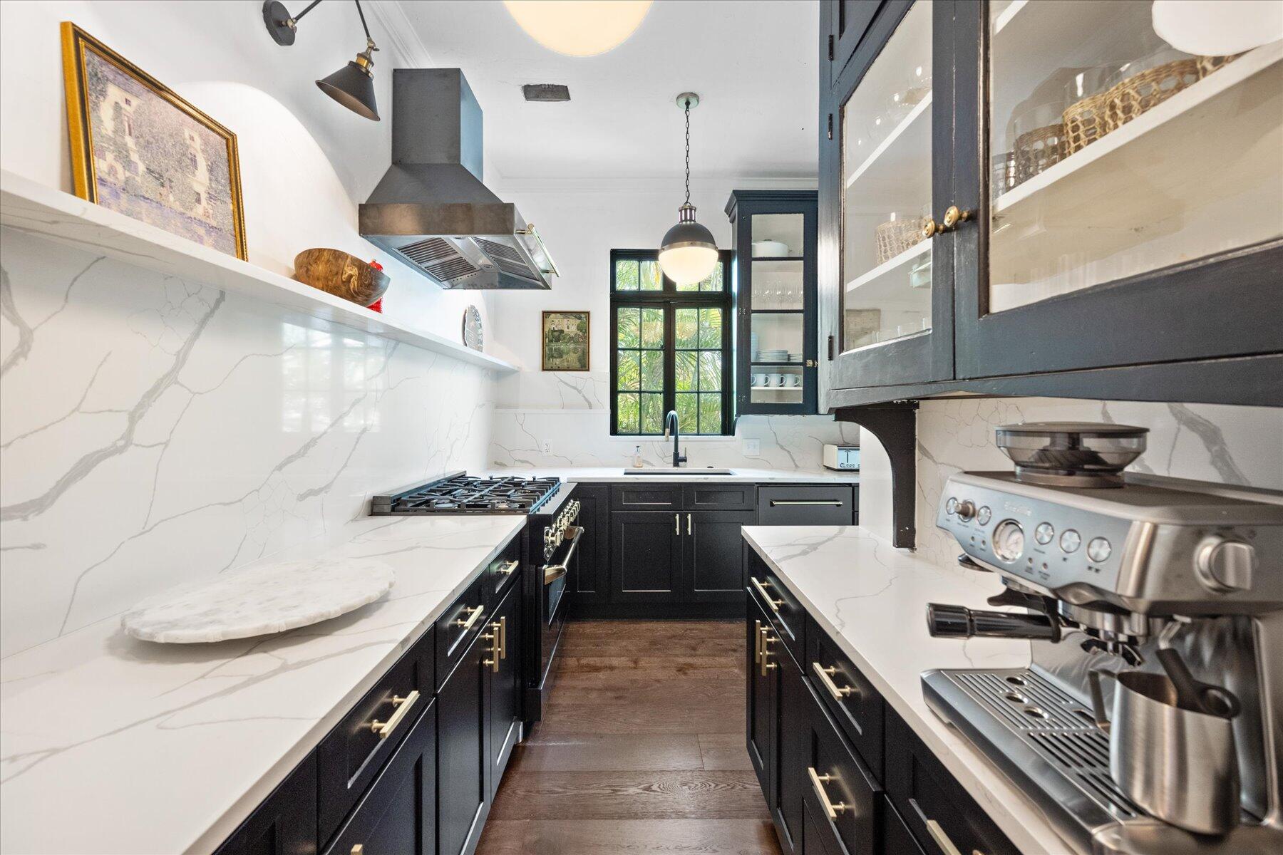 NORTH SHORE TERRACE PL NO - Residential