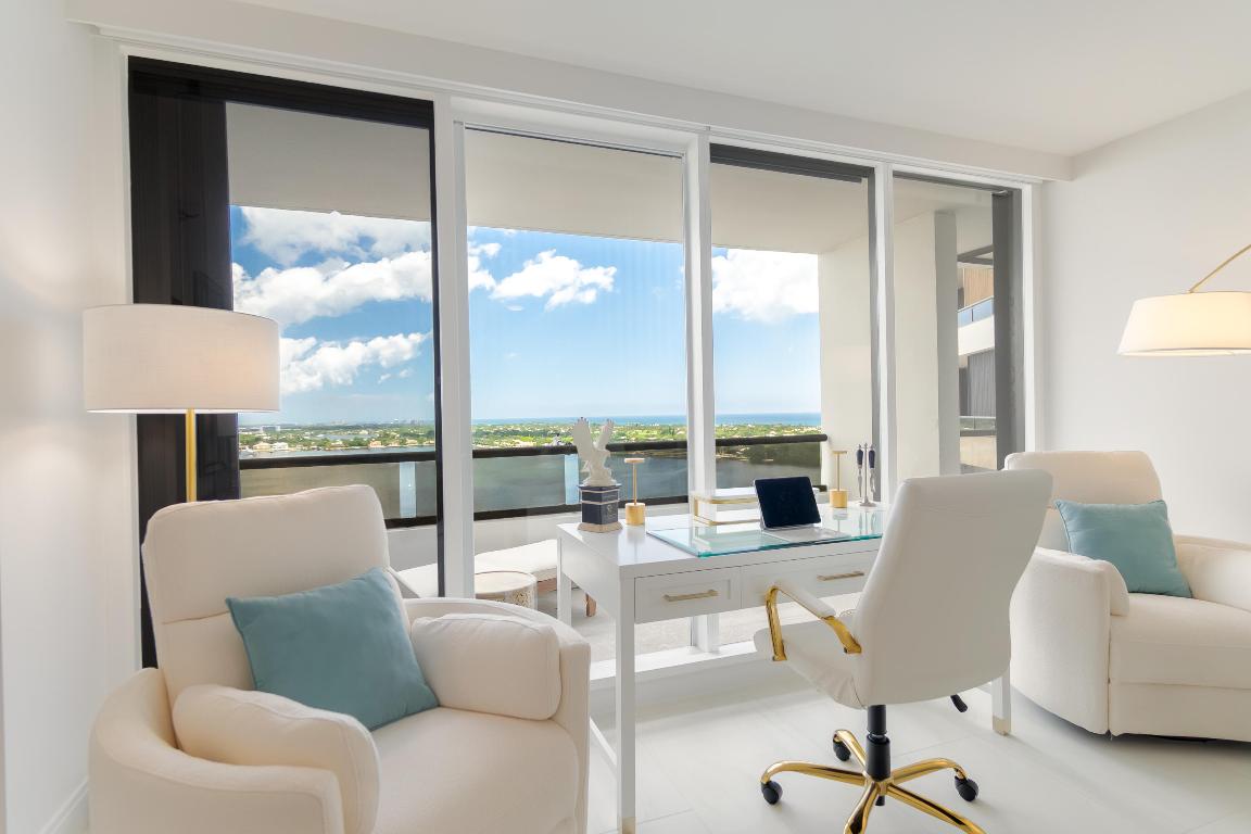 OLD PORT COVE LAKE POINT TOWER CONDO - Residential