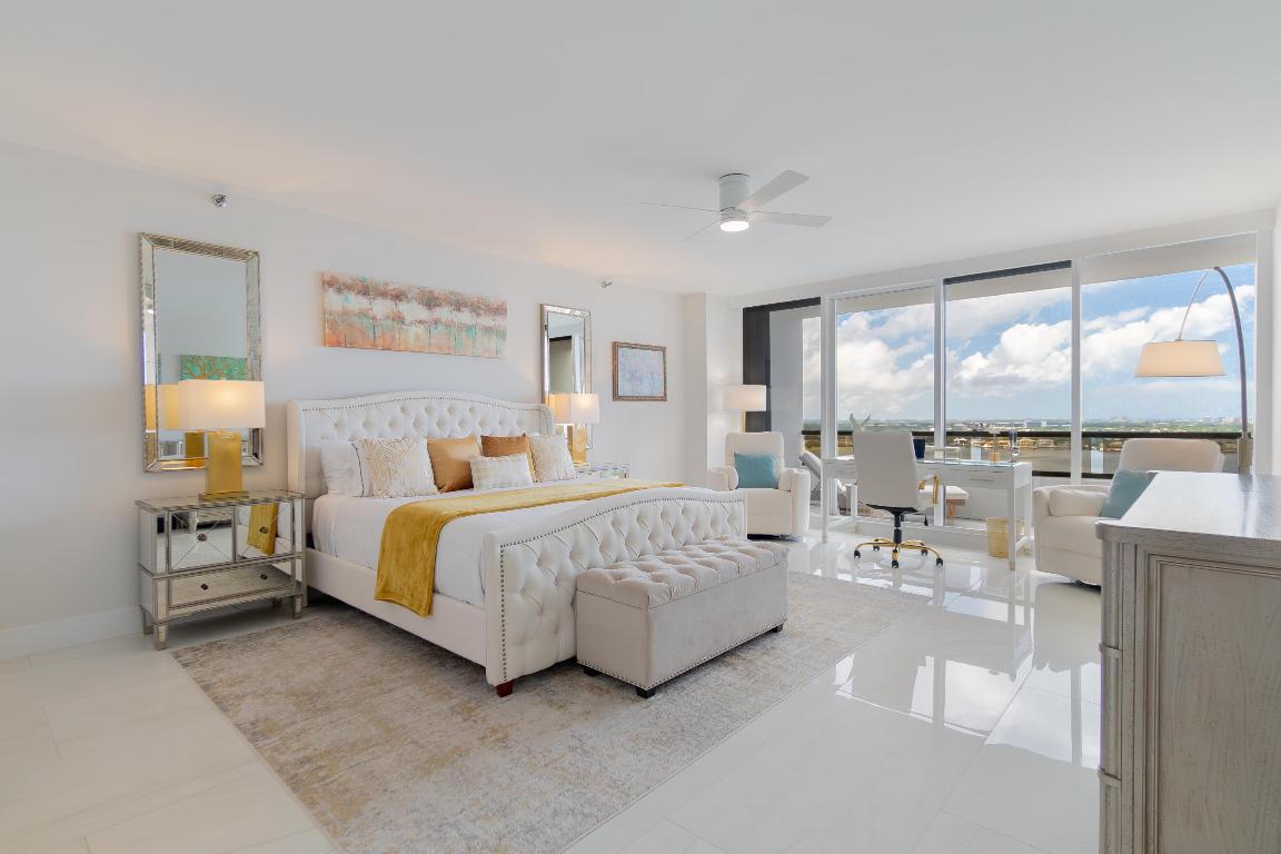 OLD PORT COVE LAKE POINT TOWER CONDO - Residential